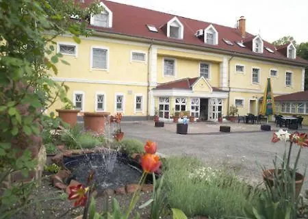 Hotel Aranysas Alsóörs