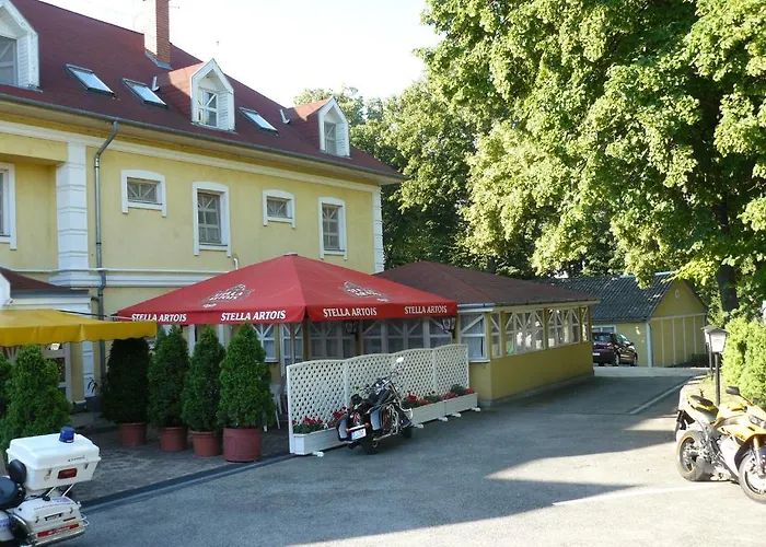 Отель Aranysas 3*