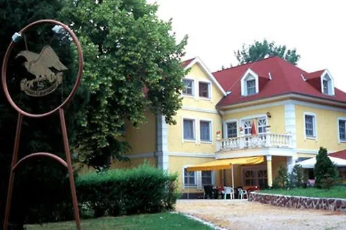 Отель Aranysas 3*