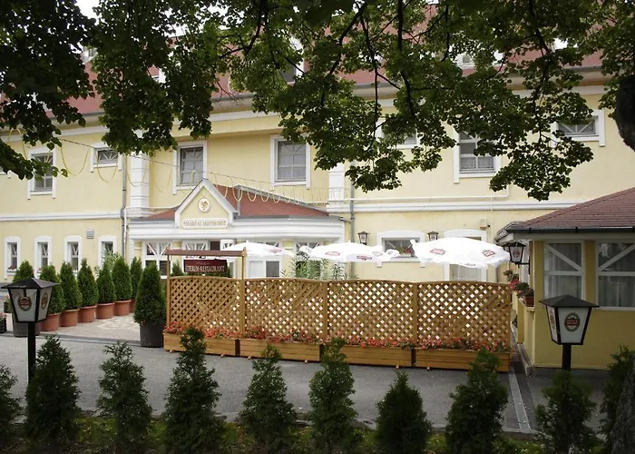 Aranysas Отель Альшоэрш